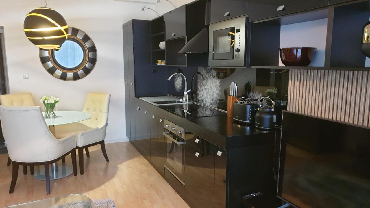 Kvetinovy Apartman A3B V Chomutove Exterior foto