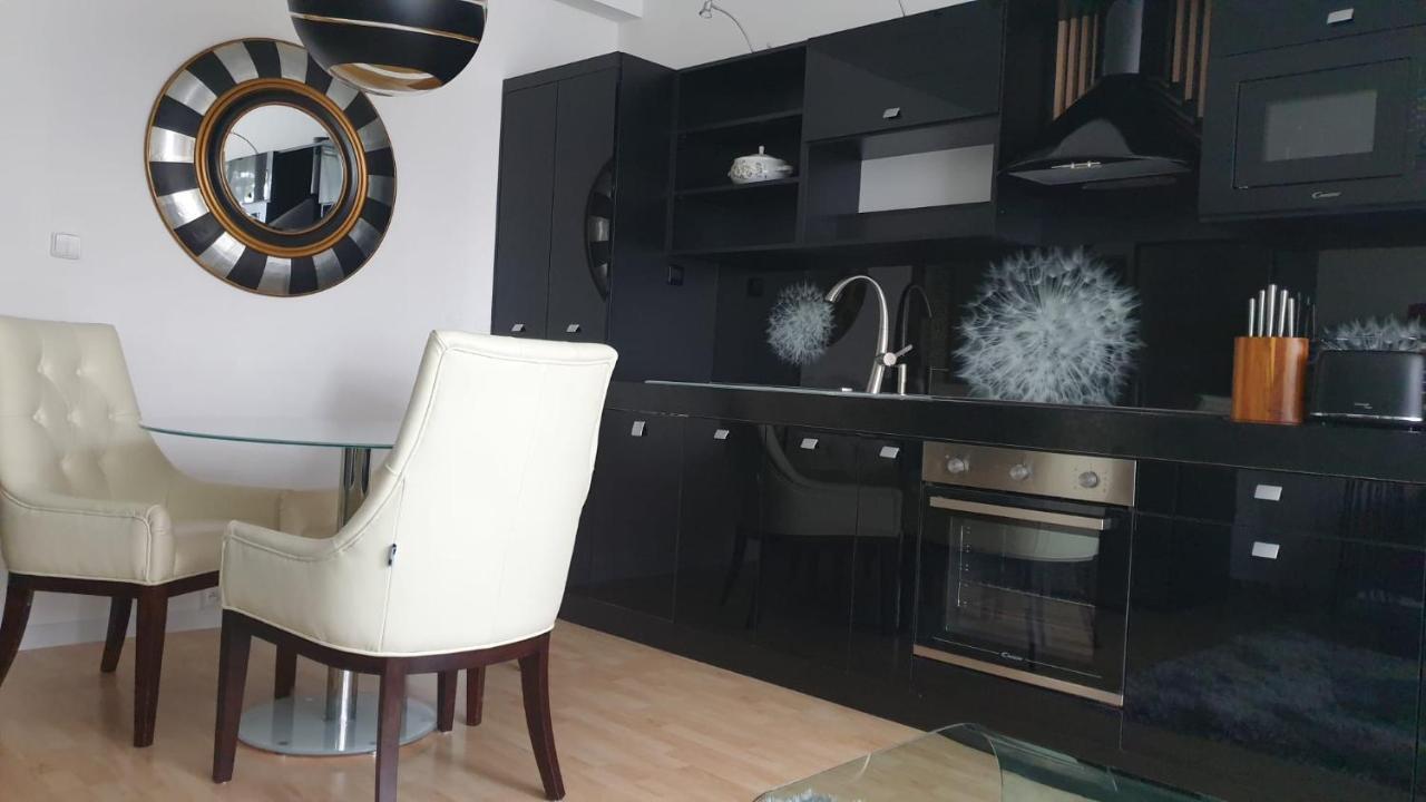 Kvetinovy Apartman A3B V Chomutove Exterior foto